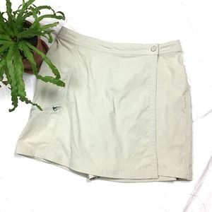 LL Bean Runabout Skort 10, Hiking, Golf